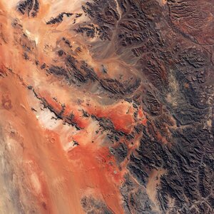 On Asteroid Day, the Copernicus Sentinel-2 mission takes us over the Roter Kamm impact crater in Namibia.