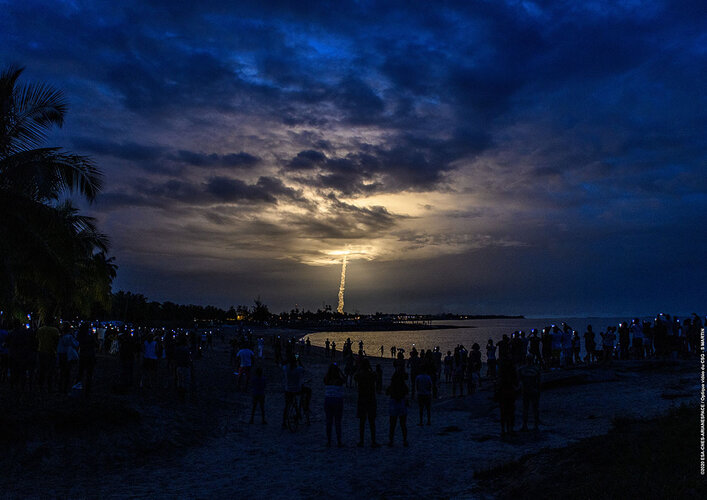 Ariane 5 liftoff