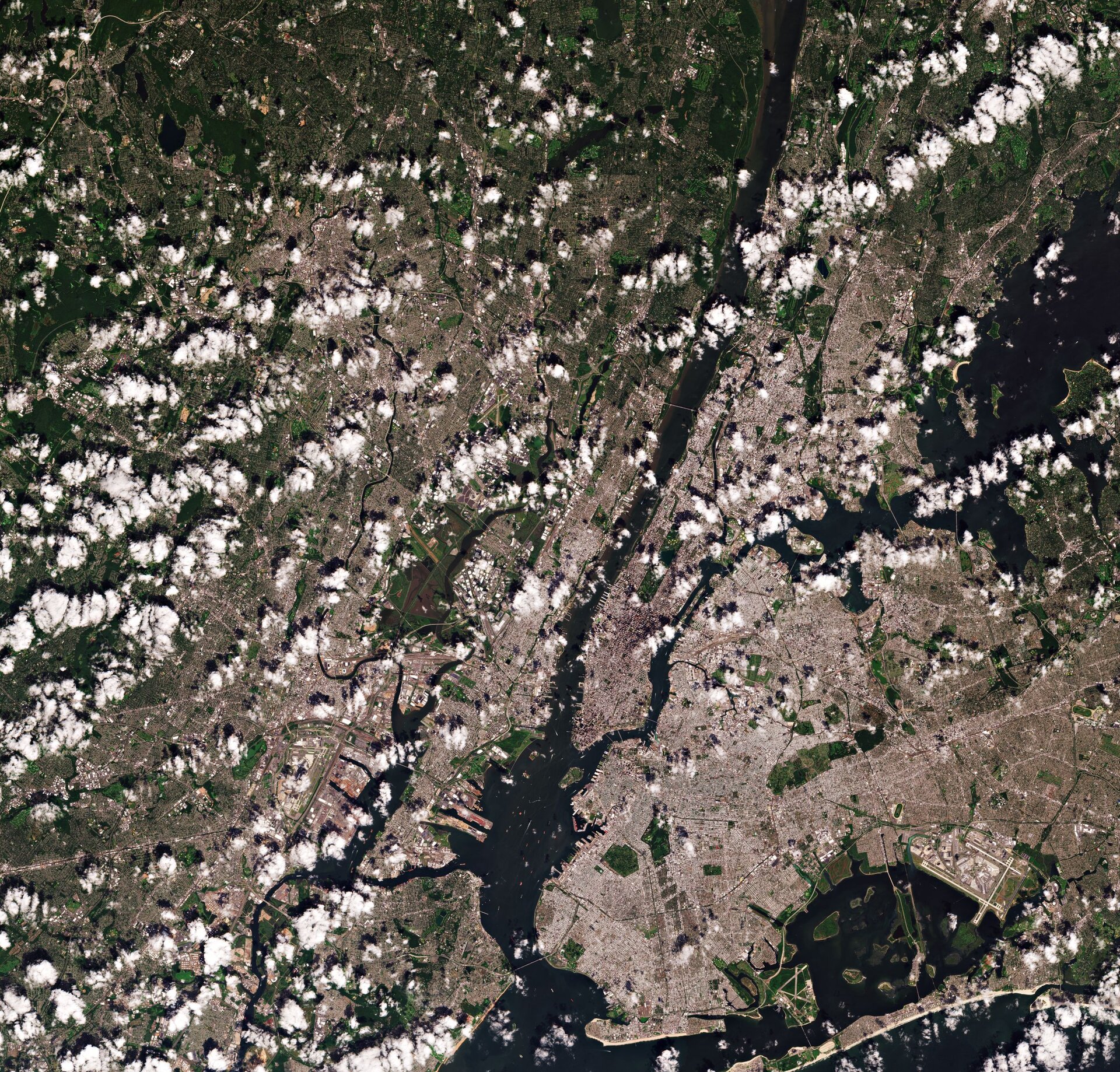 The Copernicus Sentinel-2 mission takes us over New York City – the most populous city in the United States.