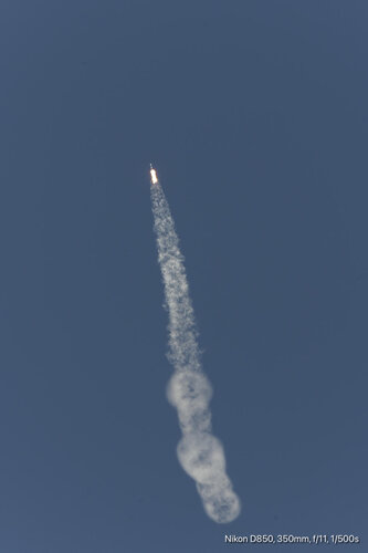 Sea-level monitoring satellite lifts off 