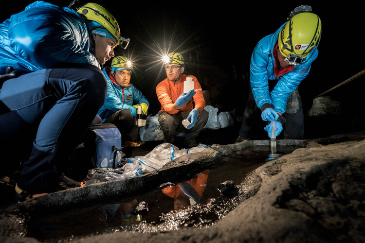 Learning how to take water samples during CAVES