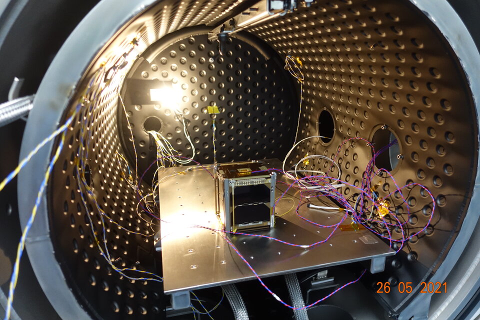 LEDSAT installed in the thermal vacuum chamber 