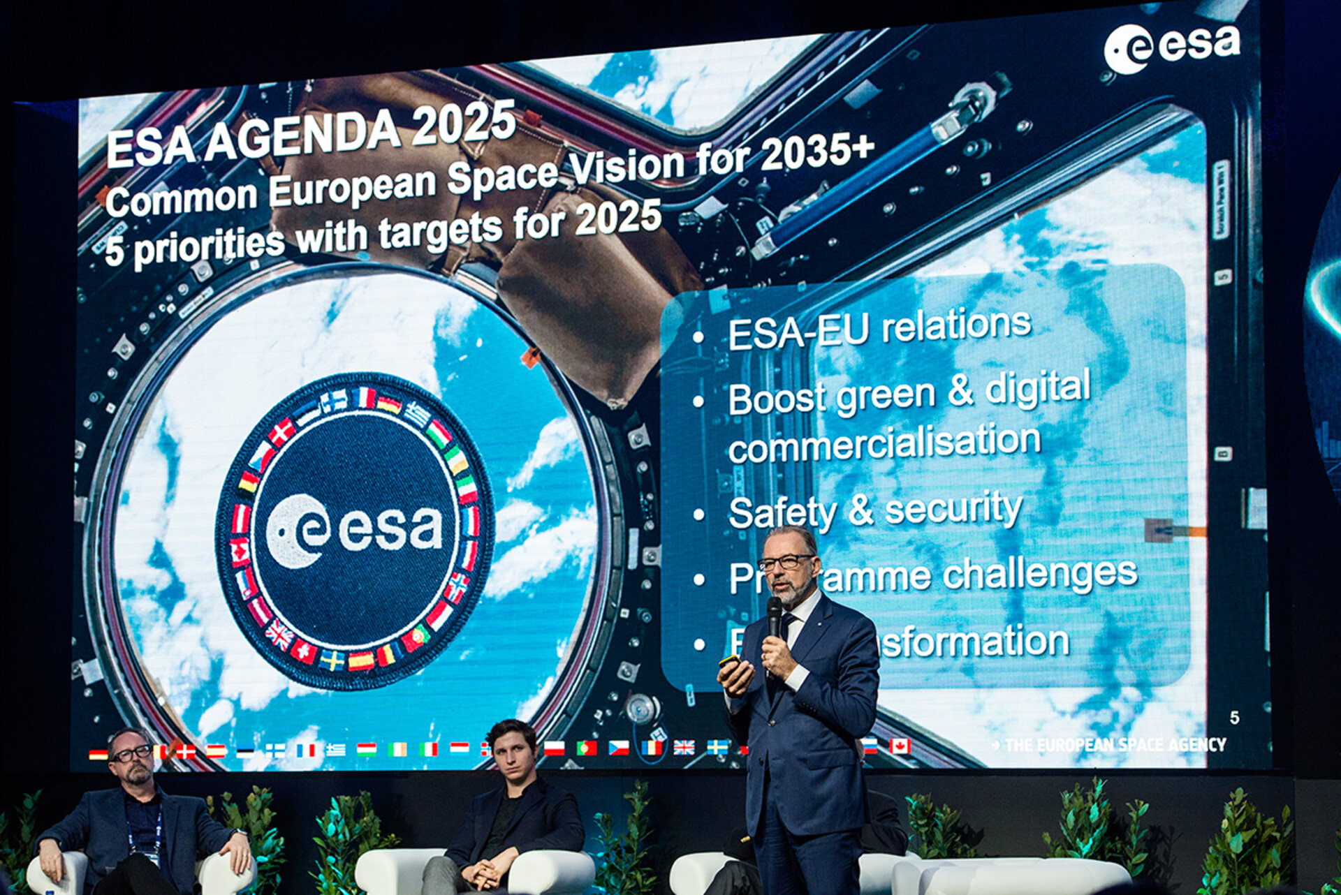 ESA Director General speaking at the Φ-week opening session
