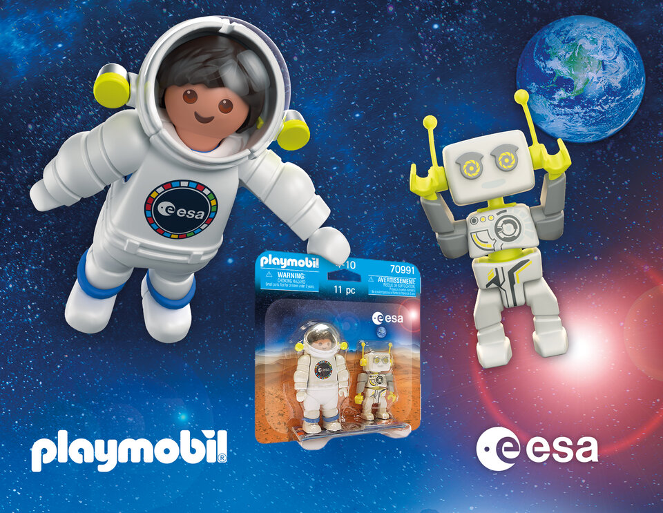 An exciting PLAYMOBIL DuoPack, released in January 2021, includes an ESA astronaut in a spacesuit and the robotic genius ROBert