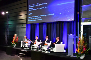 Roundtable discussions at ESA's high-level forum with industry in the Netherlands