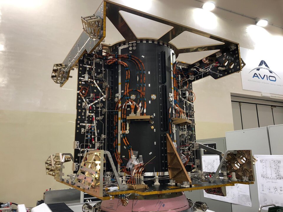 Le module de propulsion d'Hera prend forme