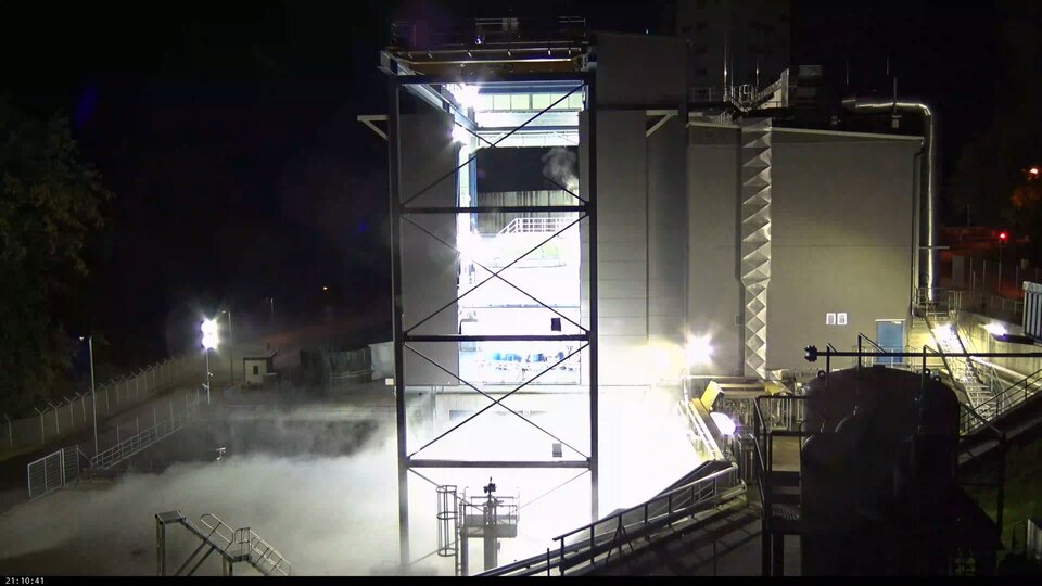 Test motoru Vinci pro Ariane 6 v německém Lampoldshausenu