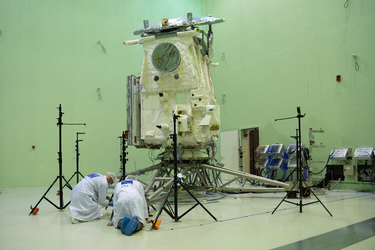 EarthCARE in ESA’s acoustic chamber