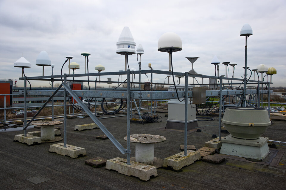 Nav Lab rooftop antennas 