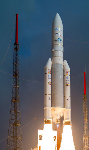 Ariane 5 liftoff on flight VA222