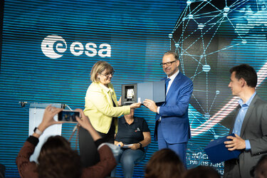 ESA Director General Josef Aschbacher with Sylvie Retailleau, French Minister for Research, Higher Education and Innovation during her visit at ESA/CNES pavilion.