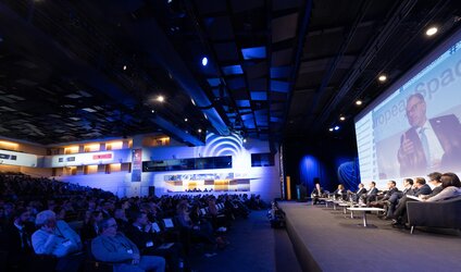 Panel members during the session 