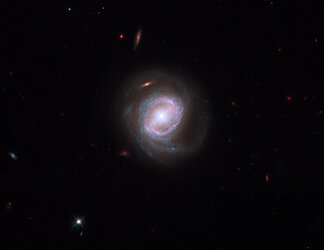 Markarian 187 as seen by Hubble