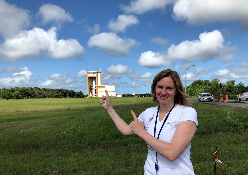 Tina showing Ariane 5 final assembly building