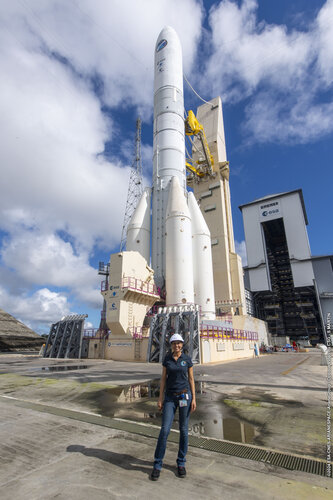 Wafaa with Ariane 6 test model on the launch pad