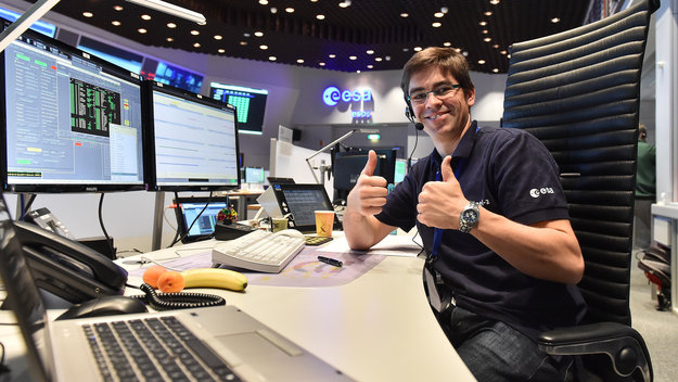 Software engineer in the Main Control Room at ESOC for the launch of Sentinel-2A on 23 June 2015
