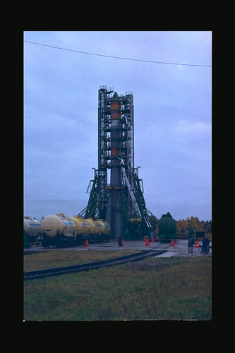 Foton-11 on launch pad