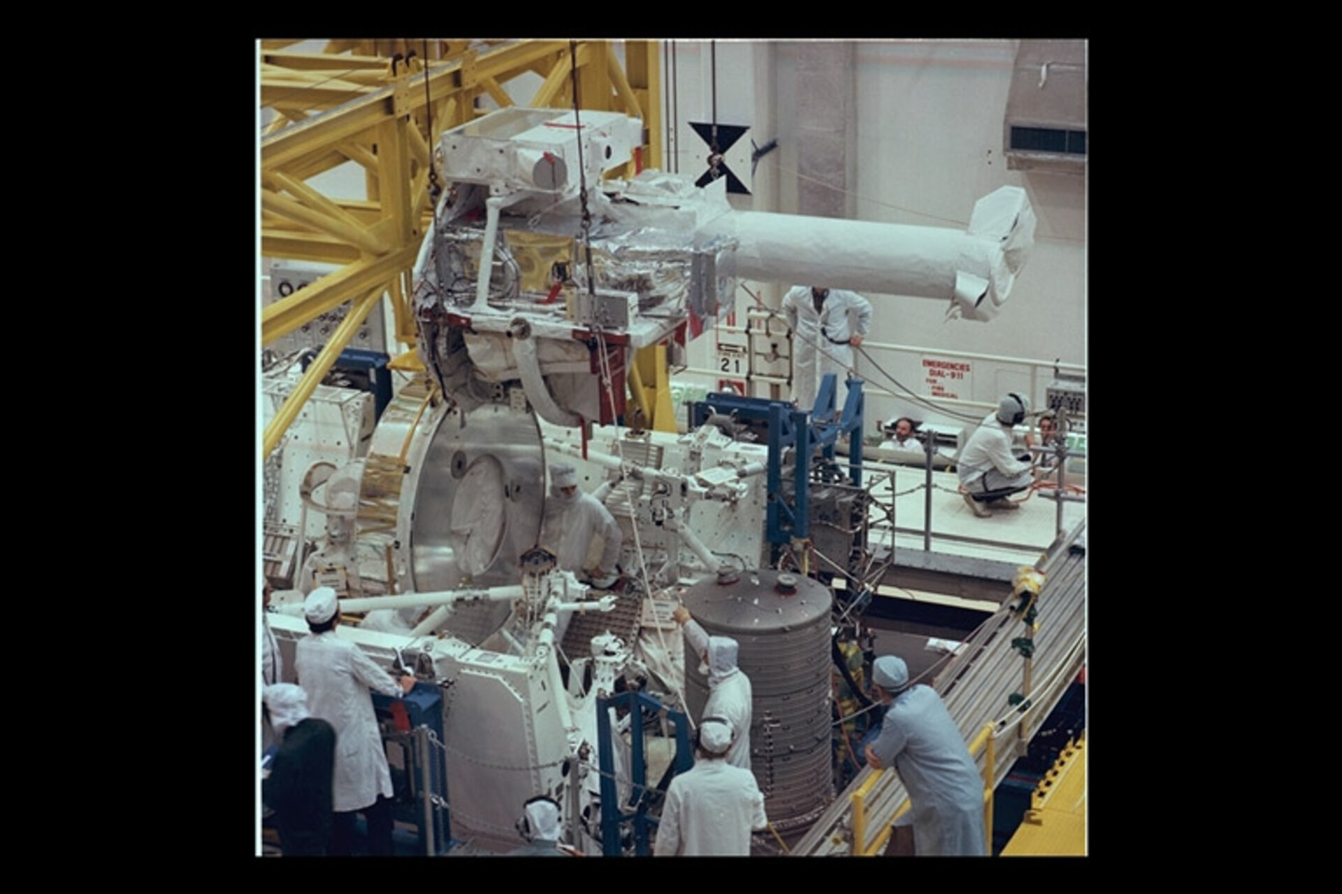 Spacelab Instrument Pointing System