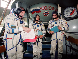 Claudie Haigneré with fellow Andromède mission crew members