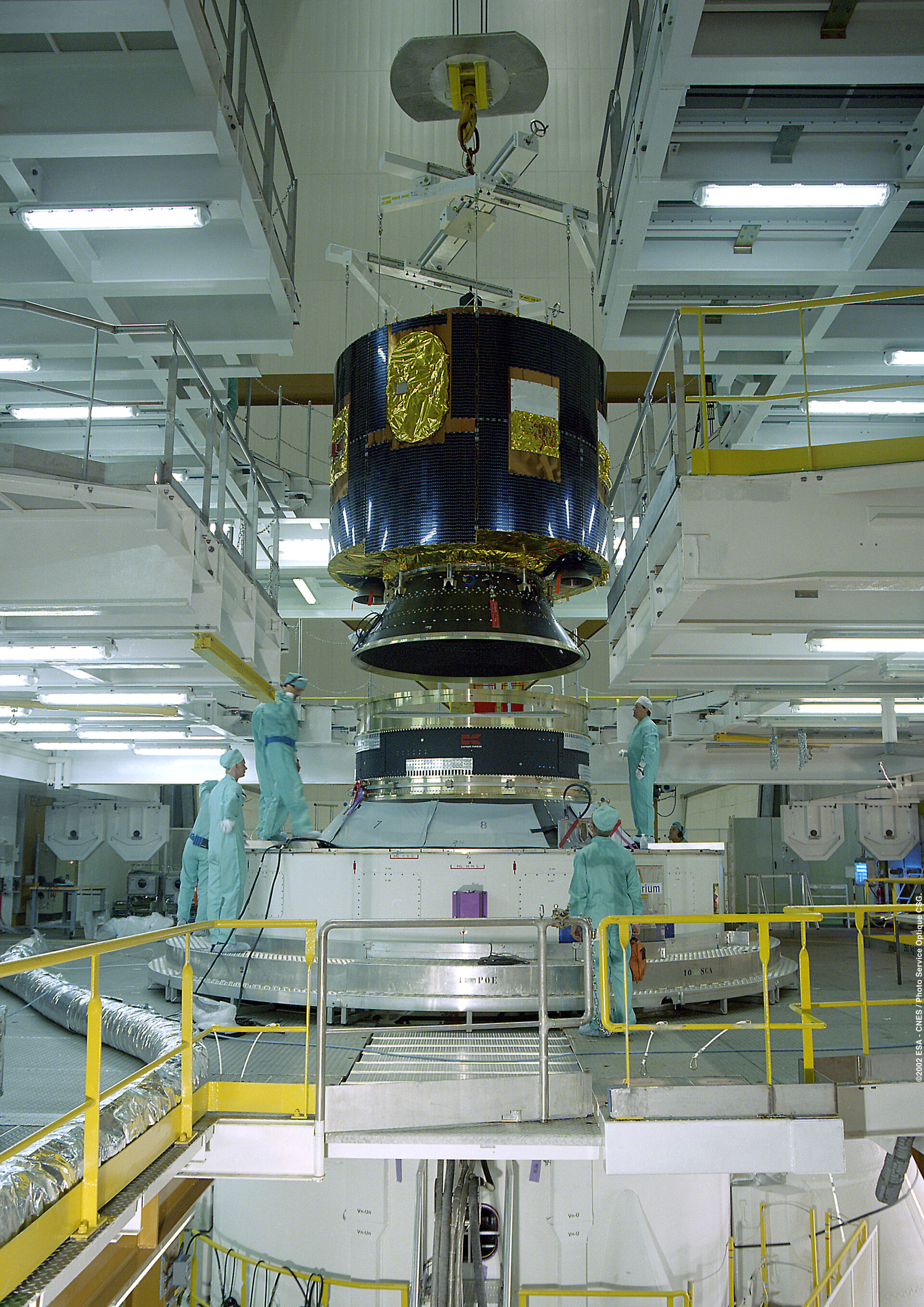 MSG-1 is installed on the launcher, at the final assembly building (BAF)