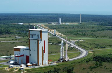 ELA-3: Ariane 5 transfer to the launch pad