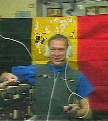 Frank De Winne on board ISS during an inflight call with his family and friends
