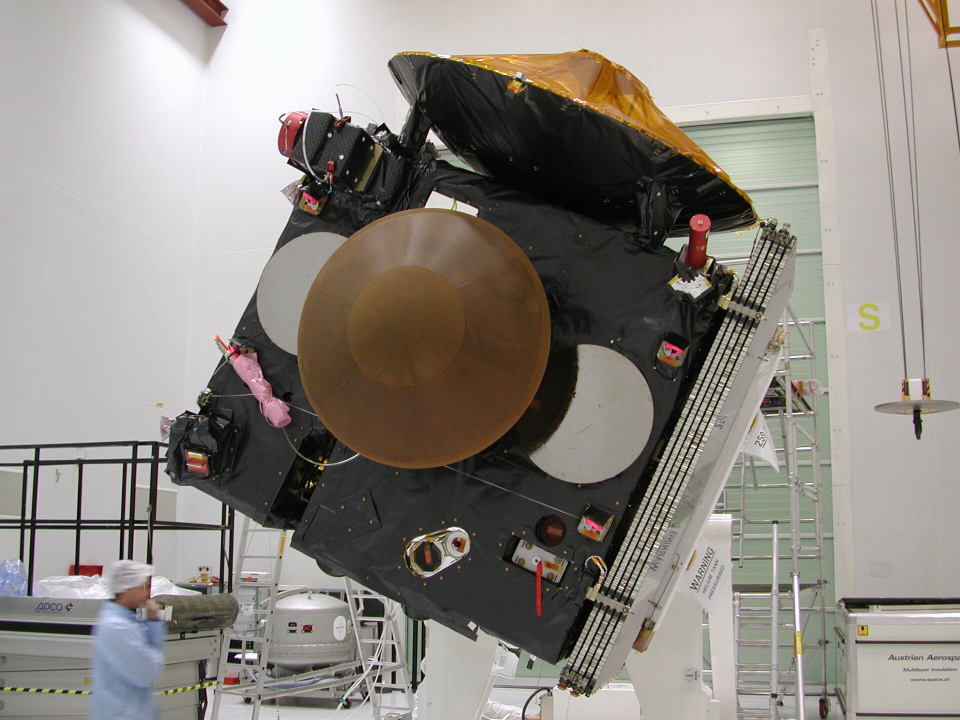 Final tests for Mars Express and Beagle-2 in Baikonur