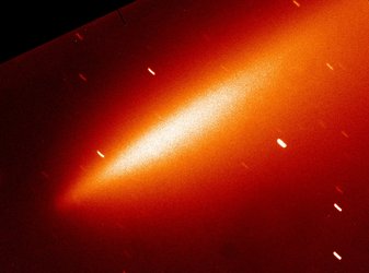 C/1999 Comet Linear fragments