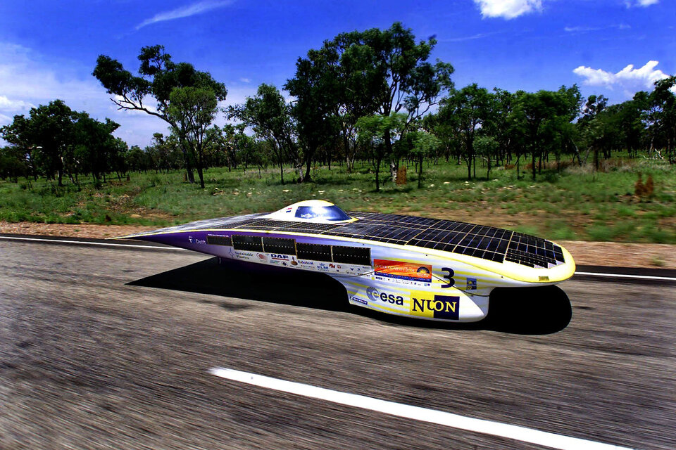 Winner of 2001 World Solar Challenge, the Nuna solar car uses space material