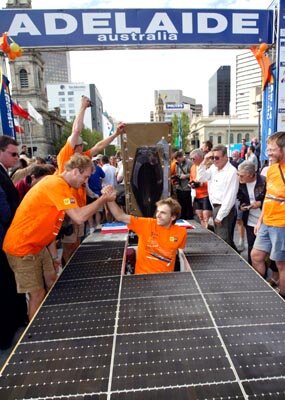 Nuna II wins the world solar challenge