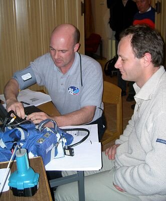 Training with the blood pressure measurement apparatus