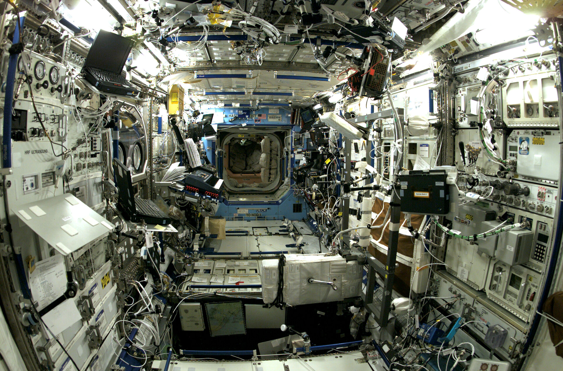 ESA Inside ISS Ready For Business Commercialisation esa-inside-iss-ready-for-business-commercialisation