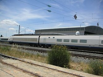 Trains could offer a high speed Internet connection