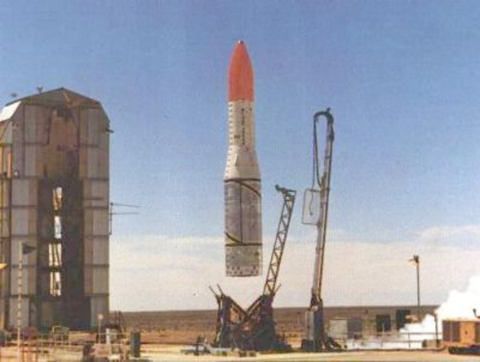 Black Arrow launches Prospero from Woomera on 28 October 1971