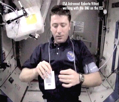 ESA astronaut Roberto Vittori uses BMI on board ISS