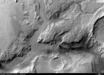 Reull Vallis detail 1