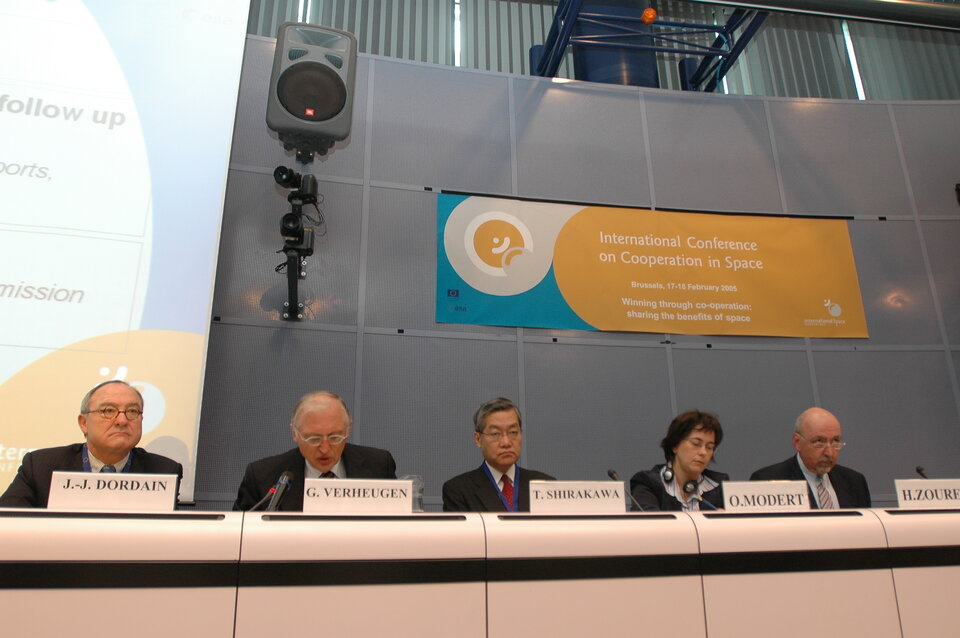 La conférence a été organisée conjointement par l'ESA et l'Union Européenne