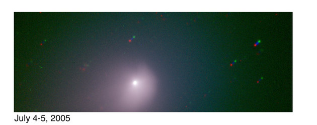 ESO FORS2  image of comet after impact