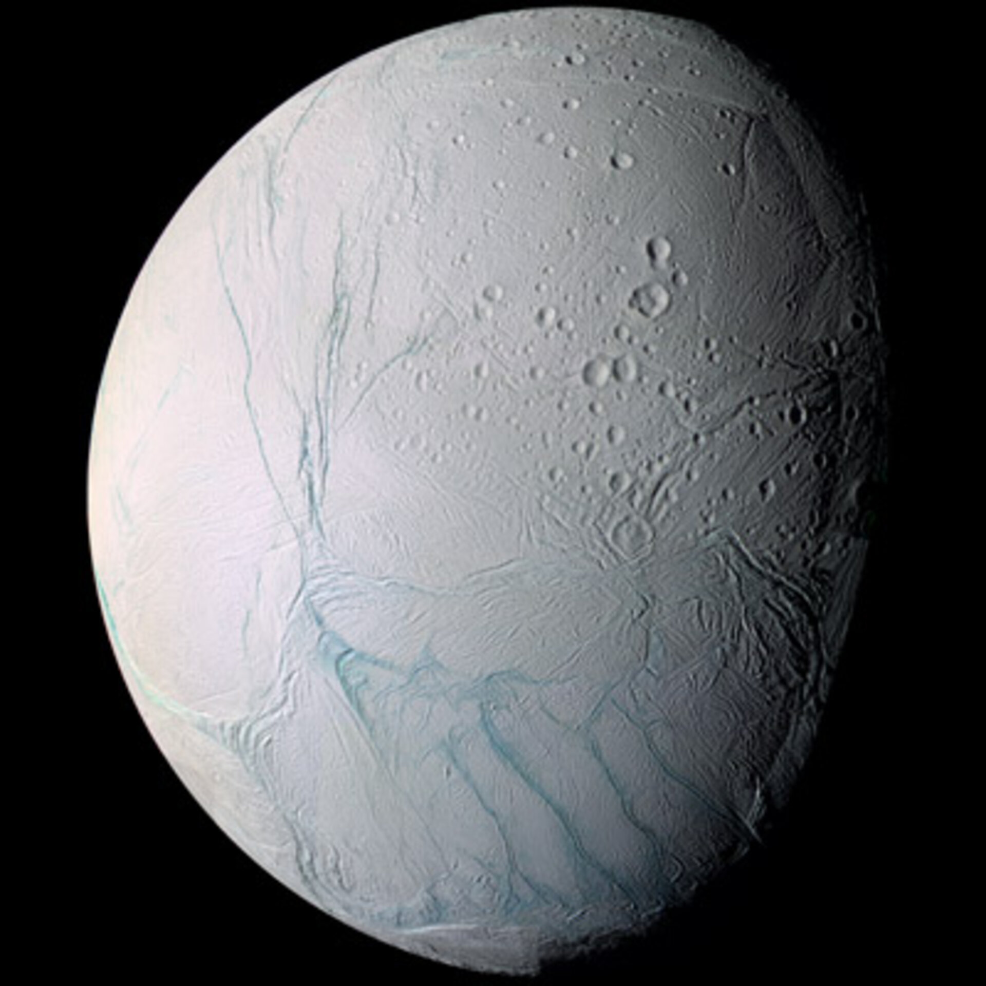 Zooming_in_on_Enceladus_pillars.jpg