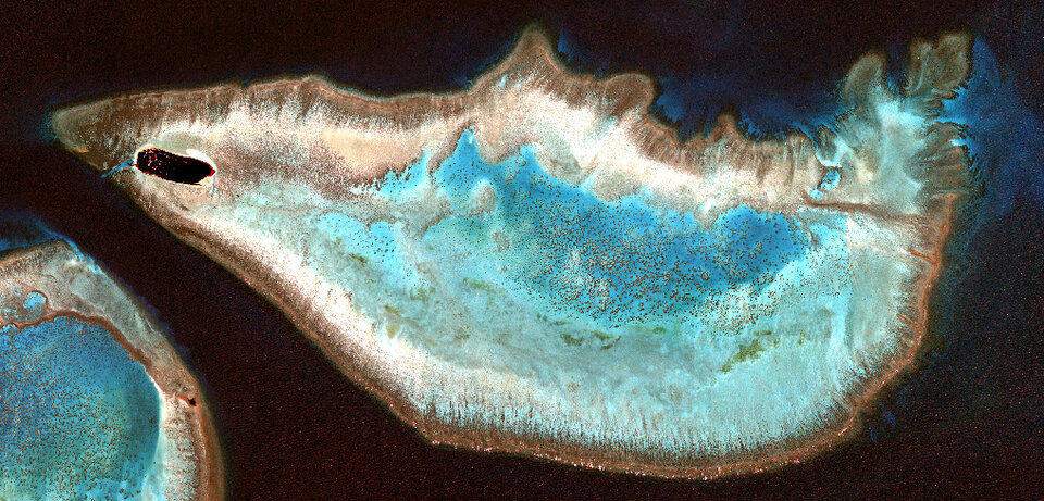 High-resolution image of Heron Island reef