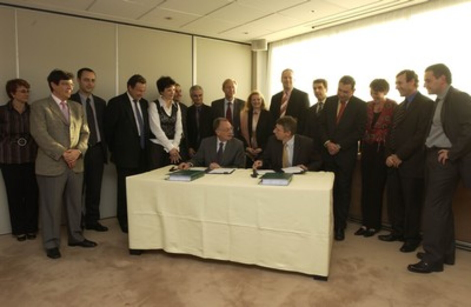ESA-EADS Contract Signature