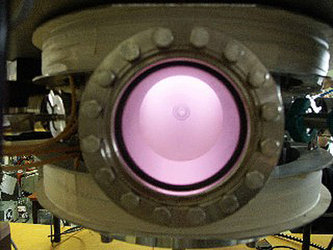 Helicon reactor in operation