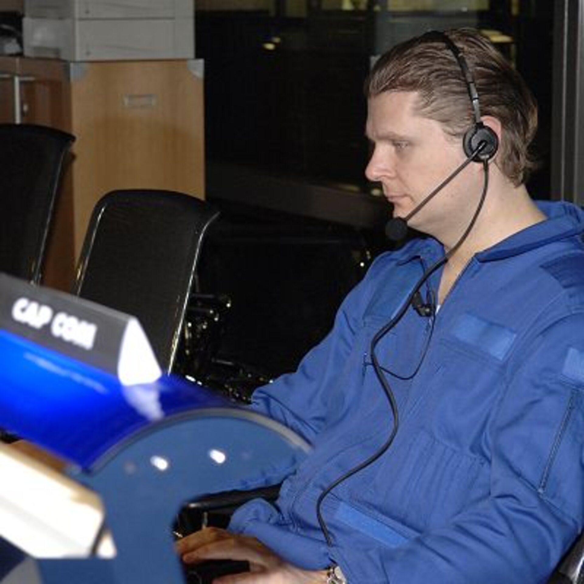 Damir Maras as experiment controller during mission control simulation