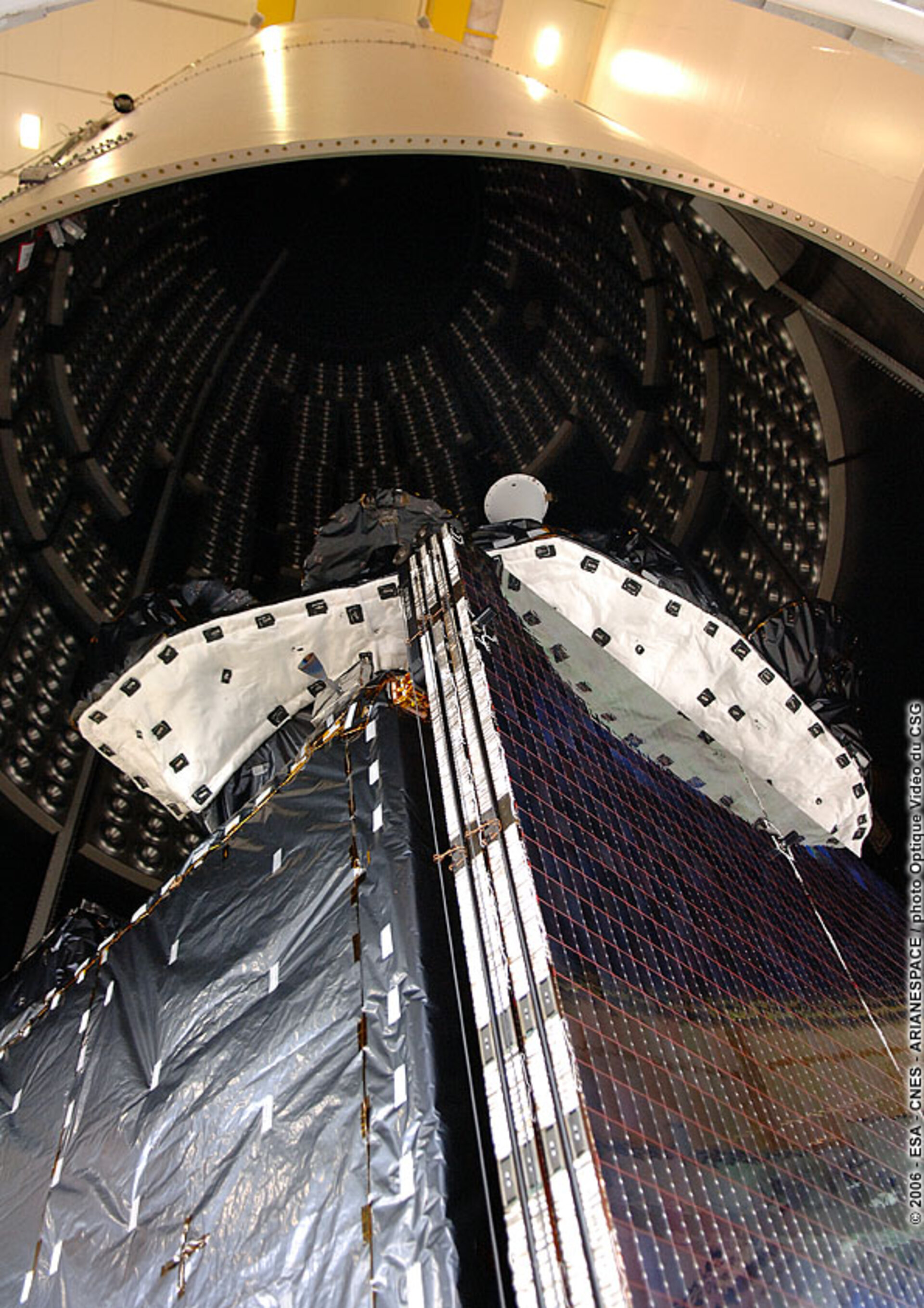 The SPAINSAT satellite is encapsulated on top of the Ariane 5 launcher