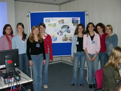 ESOC Girls' Day participants 2005