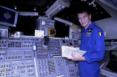 Nespoli during training at JSC