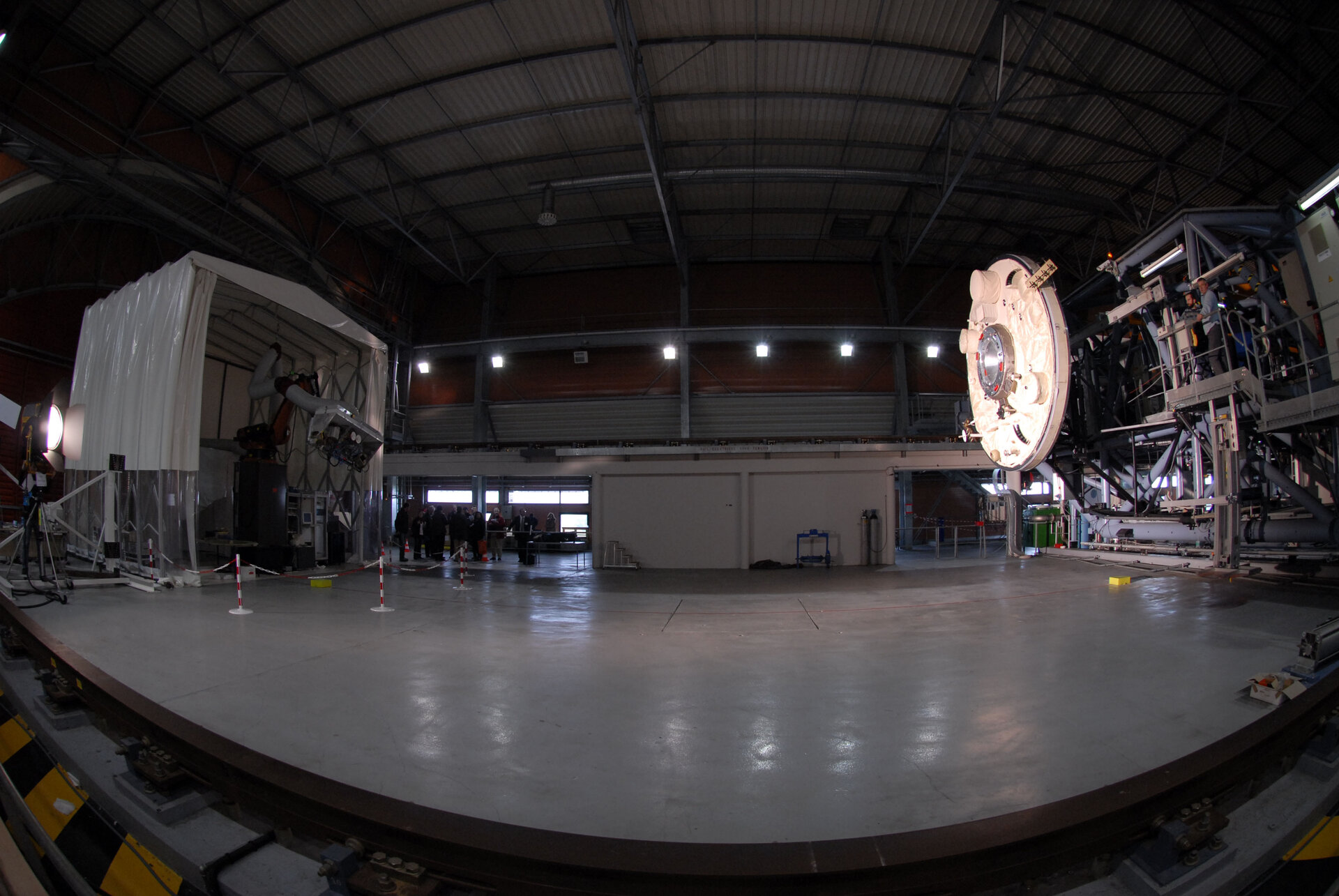 ATV rendezvous simulation at Val de Reuil, France