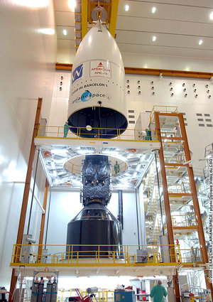 Cofia del Ariane 5 con la inscripcion de Ciutat de Barcelona en la parte superior