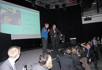 Guests who stayed on until the early hours of the morning were entertained with presentations by ESA astronaut Jean-François Clervoy.