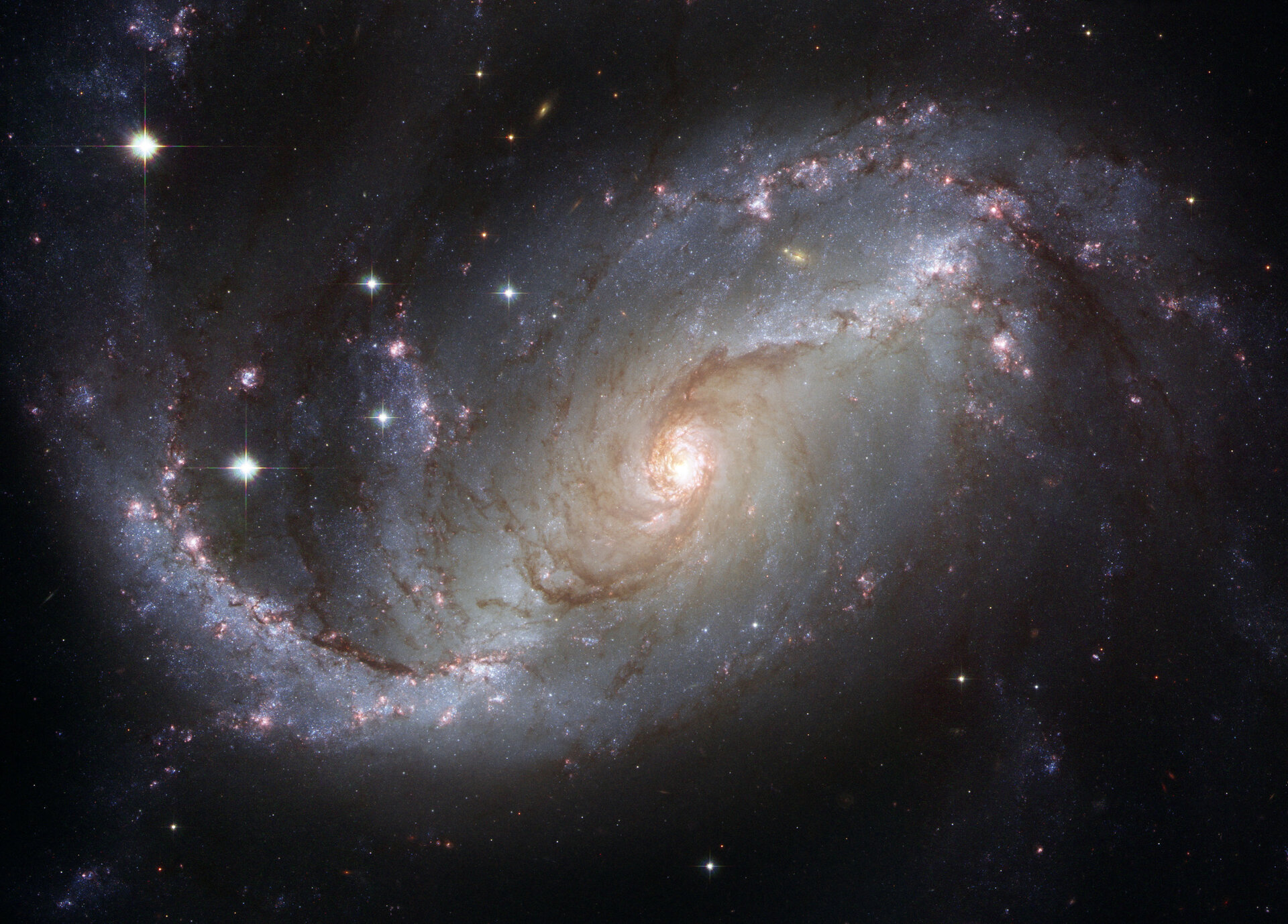 Esa Hubble S View Of Barred Spiral Galaxy Ngc 1672